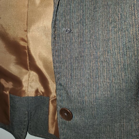 Signature by Larry Levine Women's 2 piece Pant Suit - Picture 4 of 8